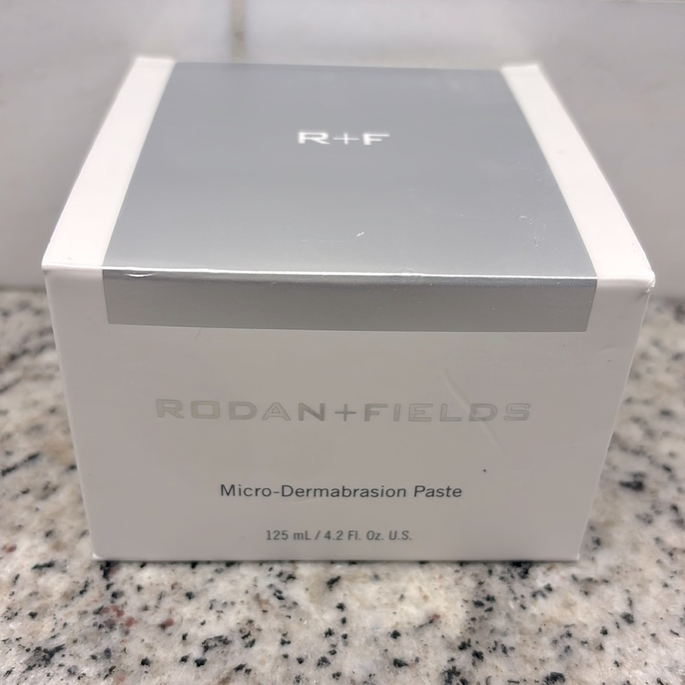 New & Sealed Rodan + Fields Micro-Dermabrasion Paste 125 mL/4.2 fl oz Authentic